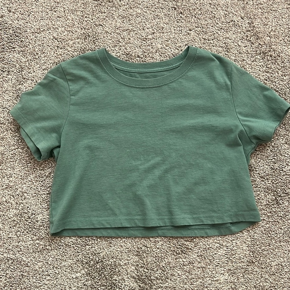 CROP TEE
